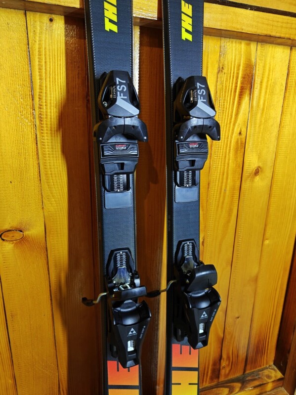 LYŽE FISCHER THE CURV JR 150CM --MODEL 2026--